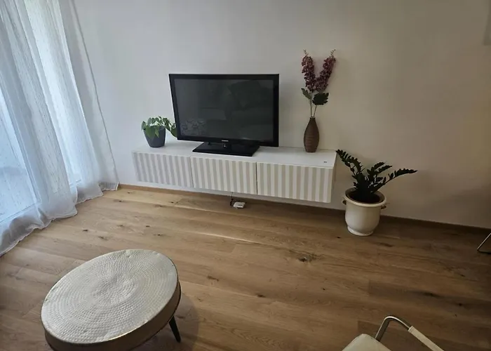 Apartament Charming Mari Znjan